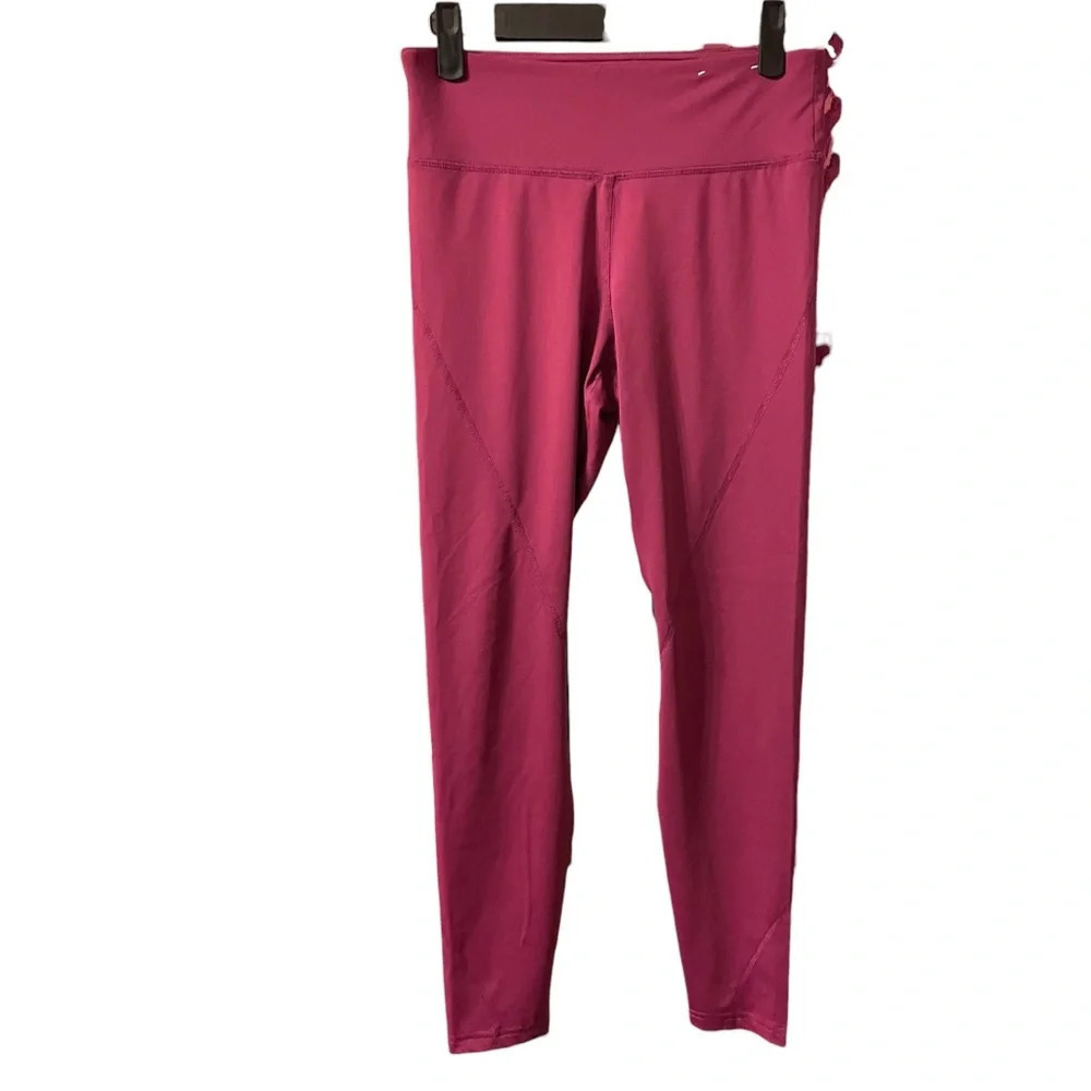 SHAPE ACTIVEWEAR MAGENTA 7/8 LEGGINGS